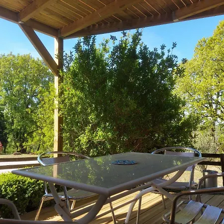 Village De La Truffiere Hébergement de vacances Orliaguet